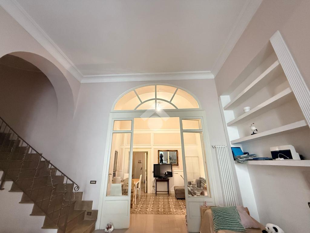 2 bedrooms Apartment in Naples, Italy No. 358701