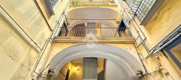 2 bedrooms Apartment in Naples, Italy No. 358701 13