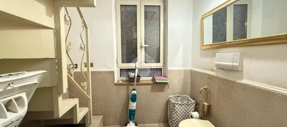 2 bedrooms Apartment in Naples, Italy No. 358701 10