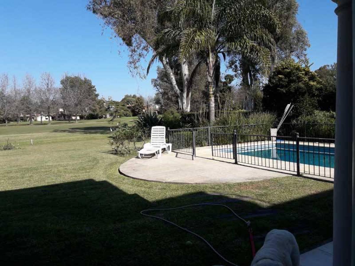 5 bedrooms House in Pilar, Argentina No. 52510