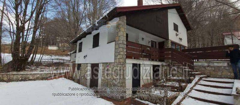 3 Schlafzimmer Villa in Subiaco, Italy, Nr. 260147