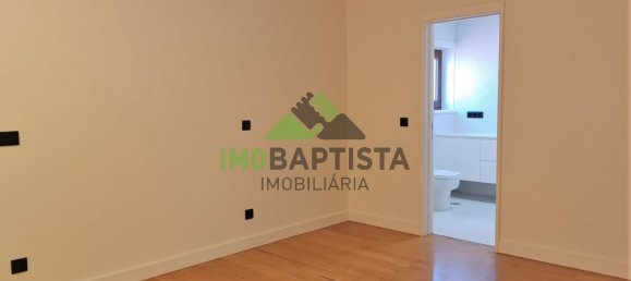 Дом с 4 спальнями в Вила Нова ди Гая, Португалия № 16759 16