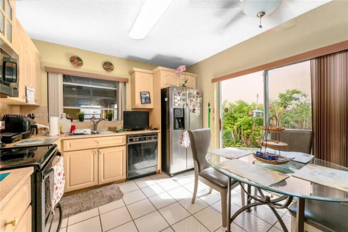 3 bedrooms House in Miami, USA No. 252956