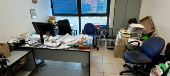 3 rooms Office in Todi, Italy No. 120618 3