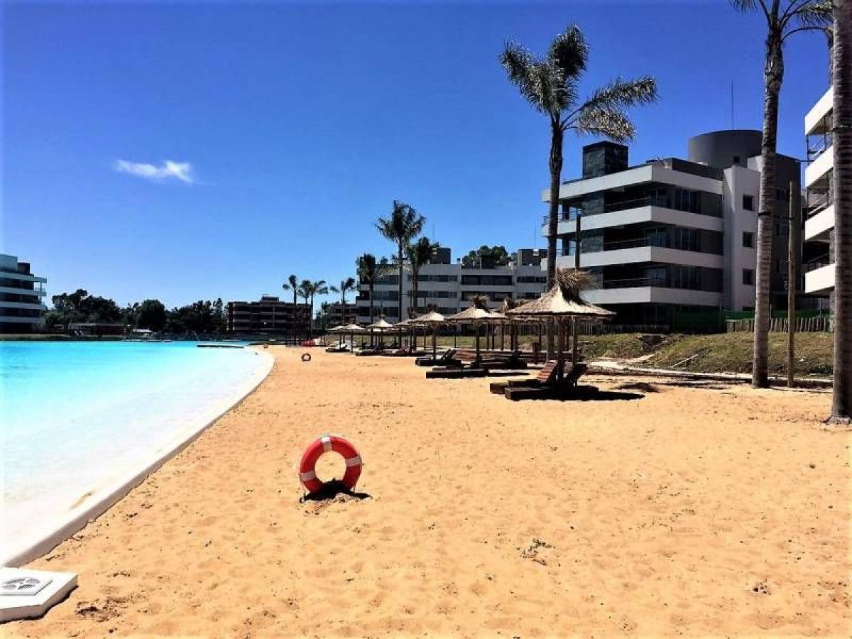 2 bedrooms Apartment in Pilar, Argentina No. 71199