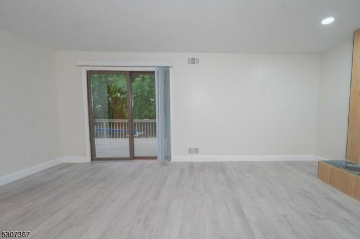 Casa de 4 dormitorios en Freehold, USA No. 387654