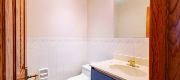 3 bedrooms House in Oakville, Canada No. 854 10