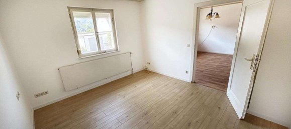 Casa de 4 dormitorios en Esslingen, Germany No. 369952 2