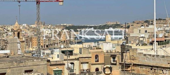 Таунхаус с 3 спальнями в Биргу, Мальта № 1074 9