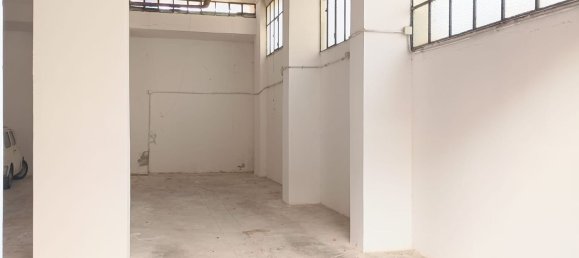 Коммерческая недвижимость 145м² в Палермо, Италия № 224417 12