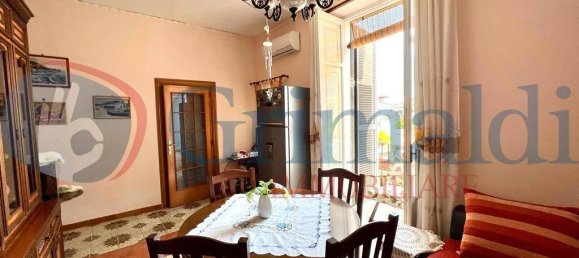 Casa de 2 dormitorios en Pozzuoli, Italy No. 120503 14