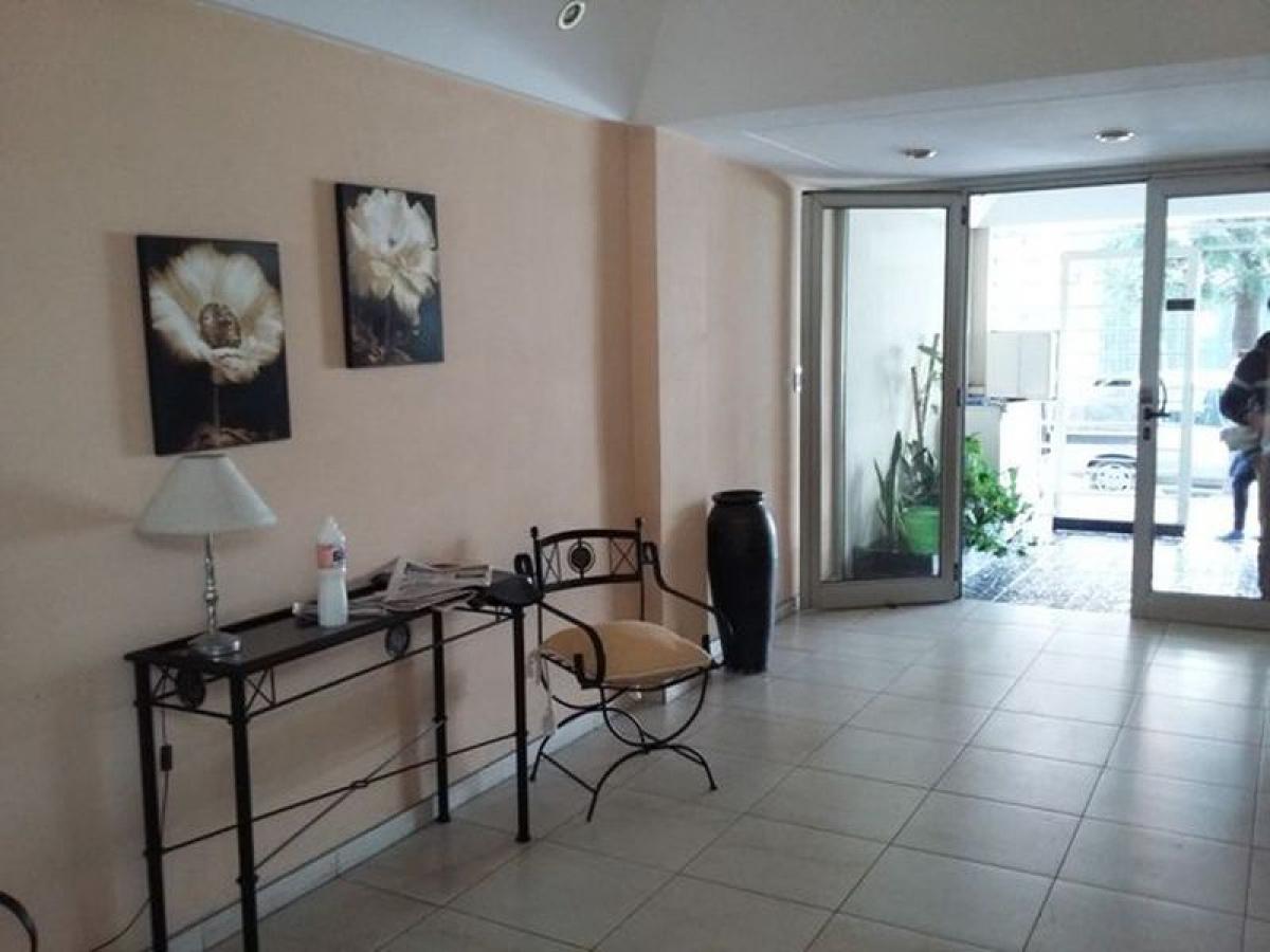 Studio in Moron, Argentina No. 8336