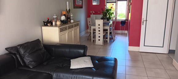 4 bedrooms House in Tours, France No. 63561 2