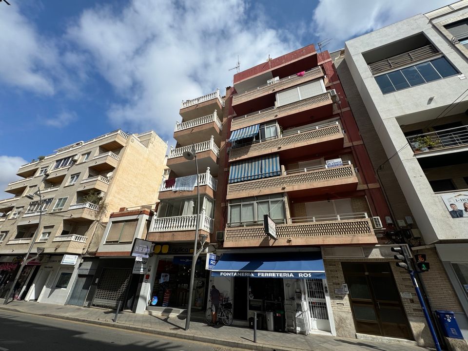 3 chambres Appartement à Torrevieja, Spain No. 179564