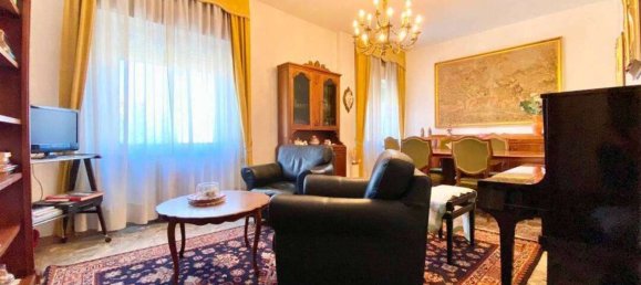 4 Schlafzimmer Wohnung in Ancona, Italy, Nr. 325340 13