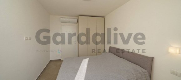 1 bedroom Apartment in Gardone Riviera, Italy No. 375131 14