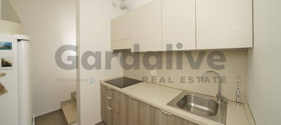 1 bedroom Apartment in Gardone Riviera, Italy No. 375131 7