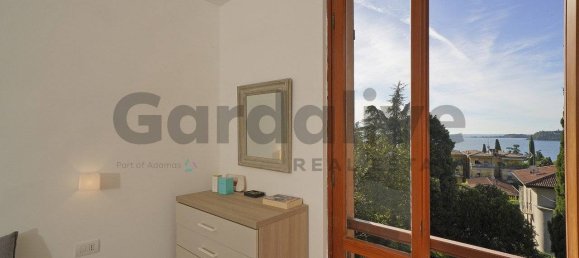 1 bedroom Apartment in Gardone Riviera, Italy No. 375131 13