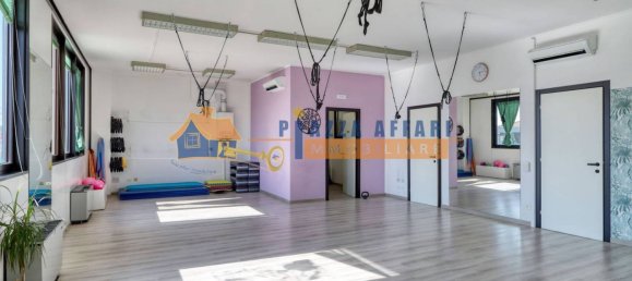 3-salle Propriété commerciale à Castiglione Olona, Italy No. 260190 9