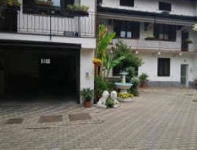 3 bedrooms House in Golasecca, Italy No. 13197