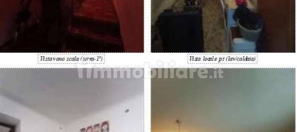 3 bedrooms House in Golasecca, Italy No. 13197 3