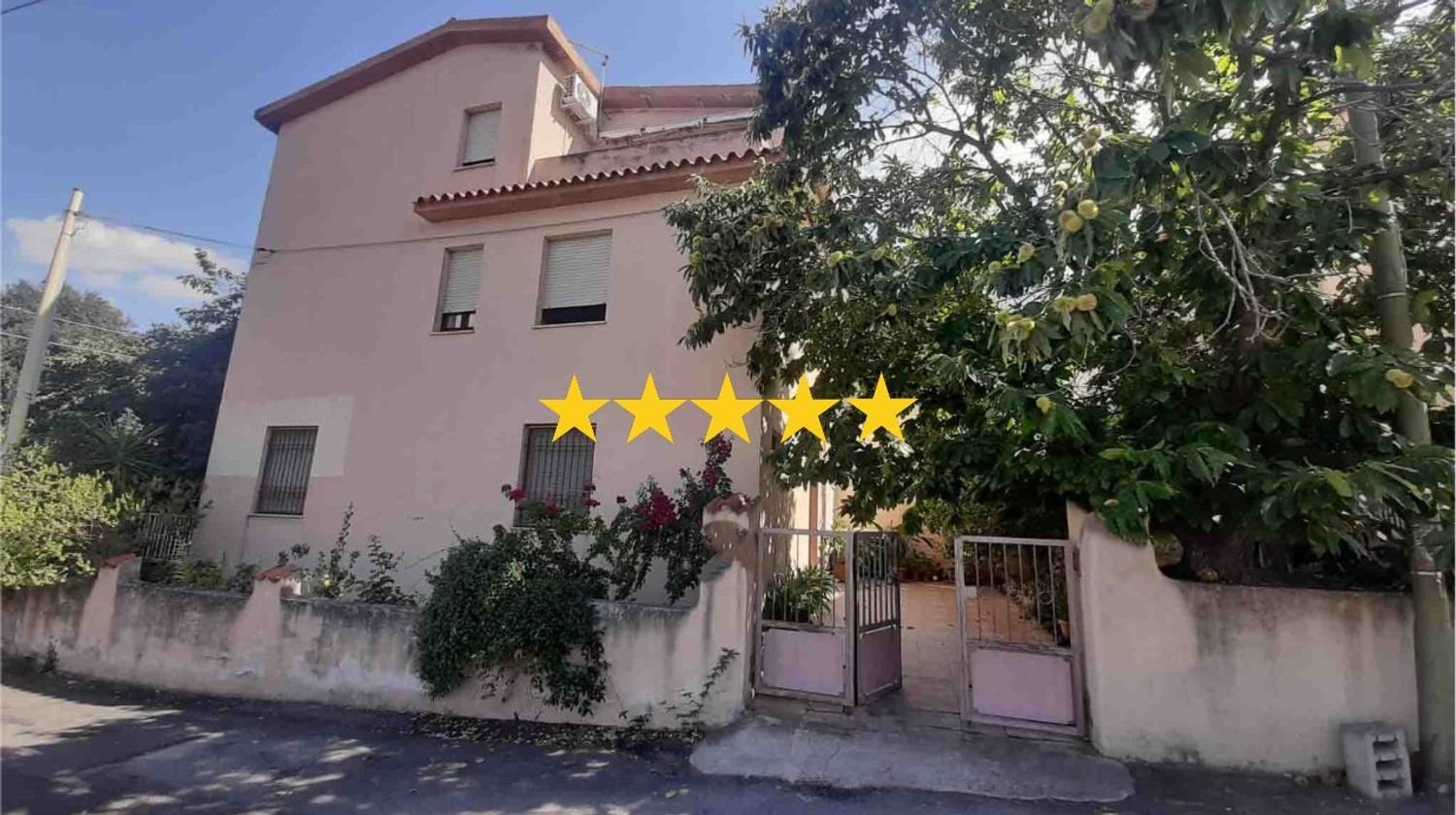 7 chambres Appartement à Oliena, Italy No. 380691