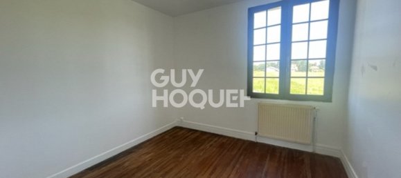 2 bedrooms House in Marigny, France No. 270309 3