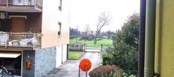 2غرفة شقة في Cinisello Balsamo, Italy رقم 33047 10