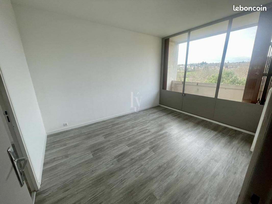 2 Schlafzimmer Wohnung in Limoges, France, Nr. 100917