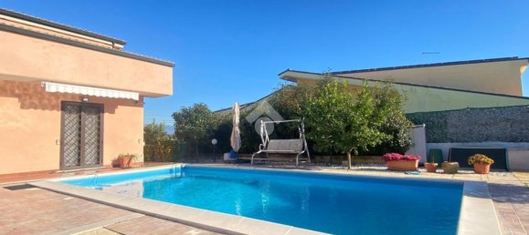 6غرفة فيلا في Guidonia Montecelio, Italy رقم 7026 2