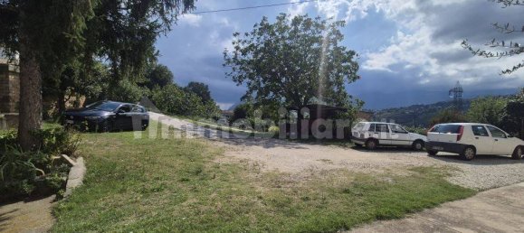 Casa de 3 dormitorios en Filetto, Italy No. 351219 7