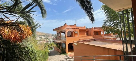 9 Schlafzimmer Haus in Palermo, Italy, Nr. 348442 15