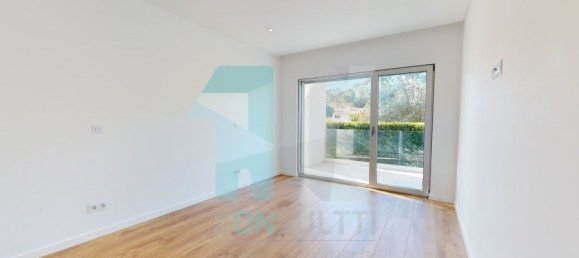 6 غرف نوم منزل في Almada, Portugal رقم 303150 19