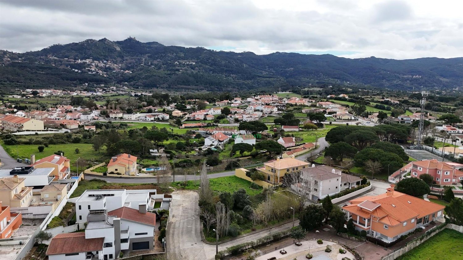 500m² Land in Sintra, Portugal No. 204268