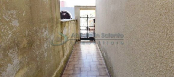 4 bedrooms House in Gagliano del Capo, Italy No. 105331 17