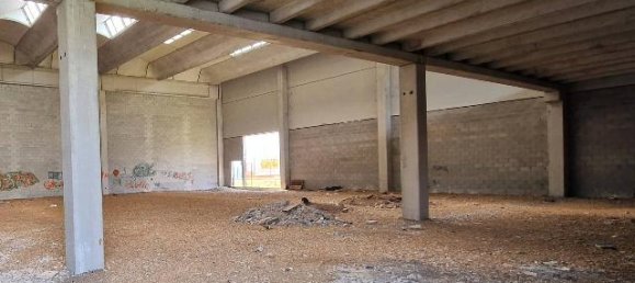 Armazém de 1 divisão em Abbiategrasso, Italy N.º 66179 10