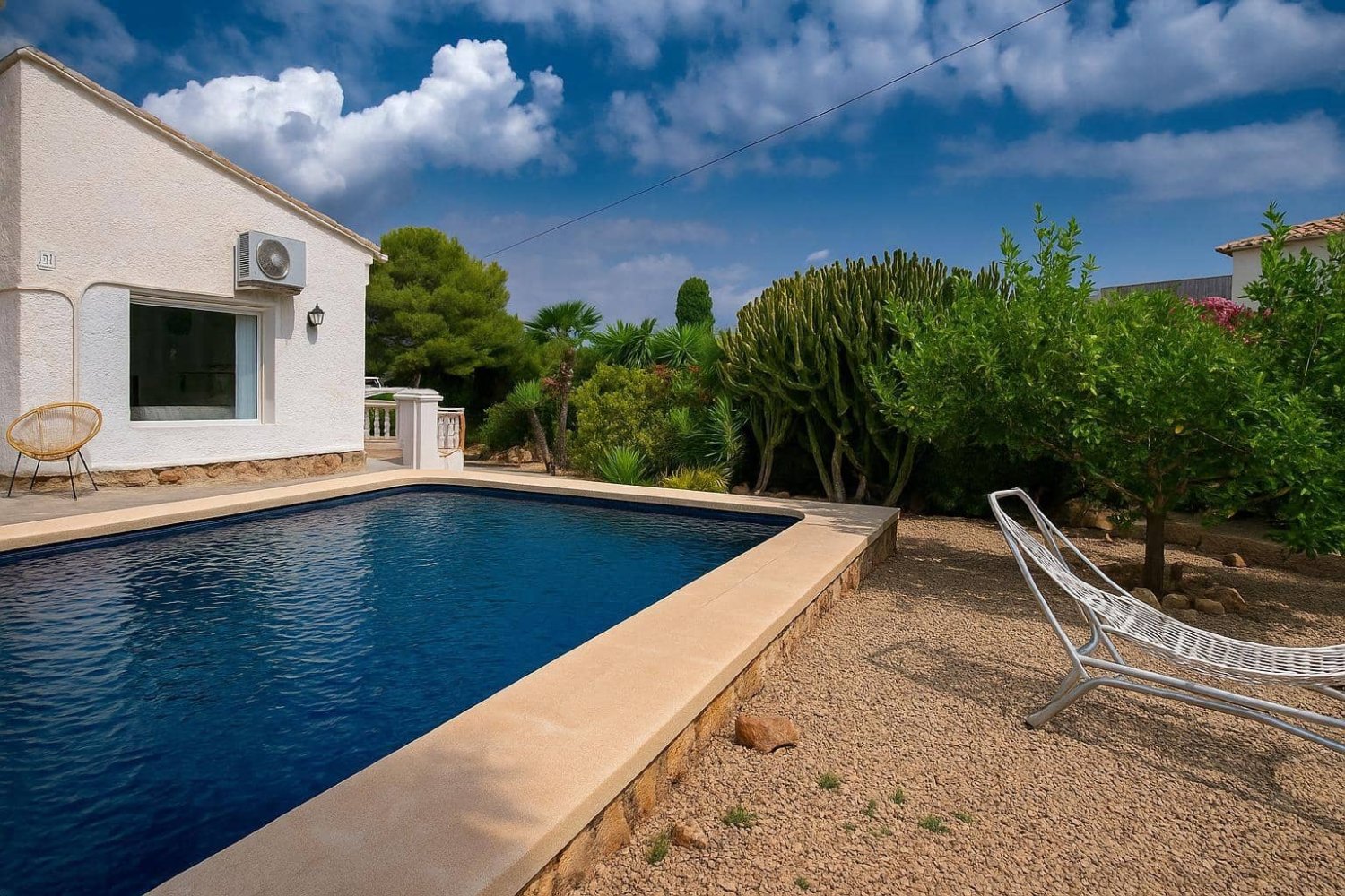 3 bedrooms House in Alicante, Spain No. 242936