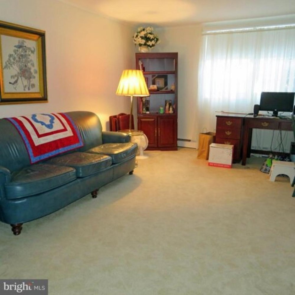 3 bedrooms House in Broomall, USA No. 412747