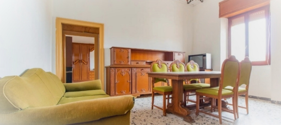 4 rooms Apartment in Sassari, Italy No. 305429 3