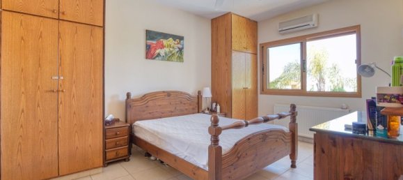 Вилла с 3 спальнями в Пернера, Аммохостос, Кипр № 9459 9