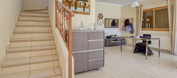 Вилла с 3 спальнями в Пернера, Аммохостос, Кипр № 9459 7