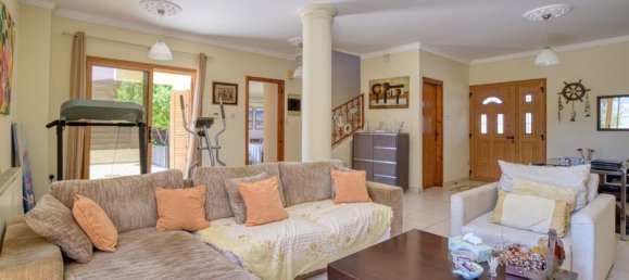 3 Schlafzimmer Villa in Pernera, Cyprus, Nr. 9459 2