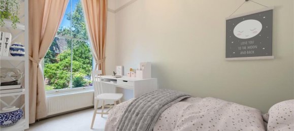 2 bedrooms Apartment in London, United Kingdom No. 3718 3