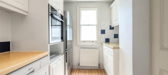 2 bedrooms Apartment in London, United Kingdom No. 3718 8