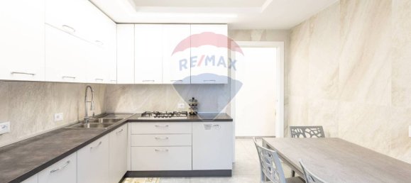 5 bedrooms House in Fidenza, Italy No. 341992 47