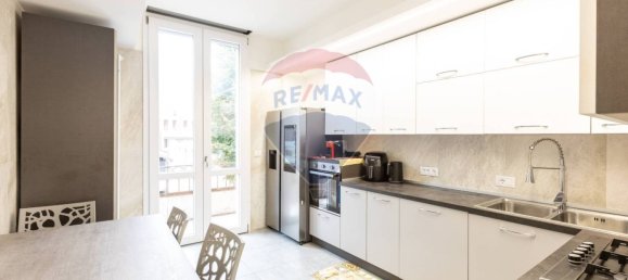 5 bedrooms House in Fidenza, Italy No. 341992 45