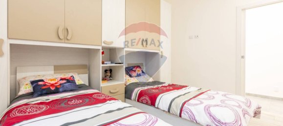 5 bedrooms House in Fidenza, Italy No. 341992 25