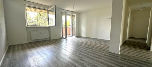 Квартира с 2 спальнями в Лёррах, Германия № 227242 7