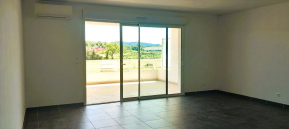 2 Schlafzimmer Wohnung in Porto-Vecchio, France, Nr. 209881 2