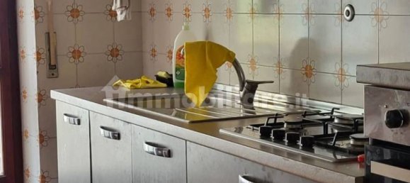 5 rooms Apartment in Salerno, Italy No. 319828 12